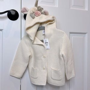 NWT Baby girl GAP size 6-12M cream unicorn hooded knit cardigan/sweater/jacket.